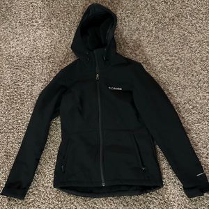 Womans Columbia Jacket: Sherpa lined